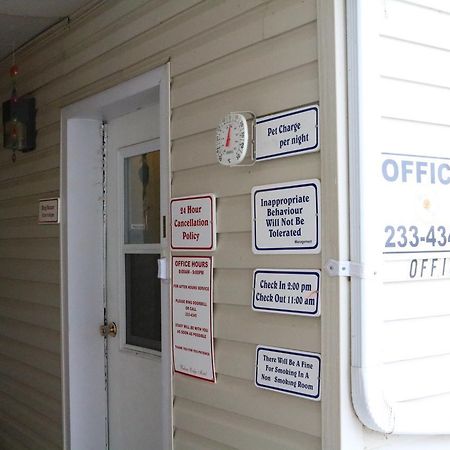 Wakaw Lodge Motel Екстер'єр фото